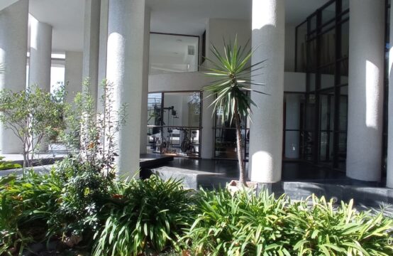 Departamento en de 1 dormitorio, estacionamiento y bodega